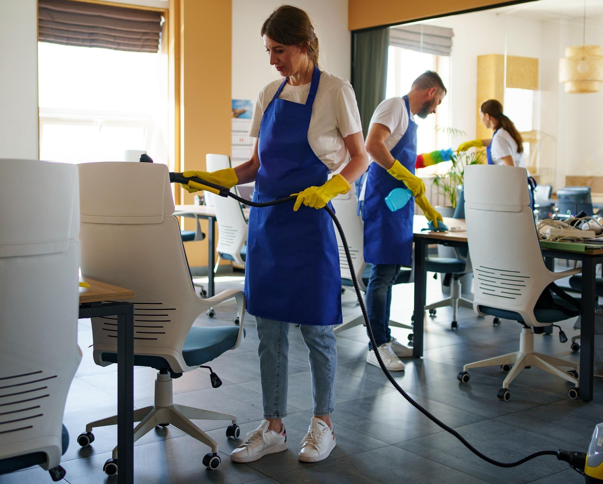 Nettoyage professionnel avec aspirateur 1